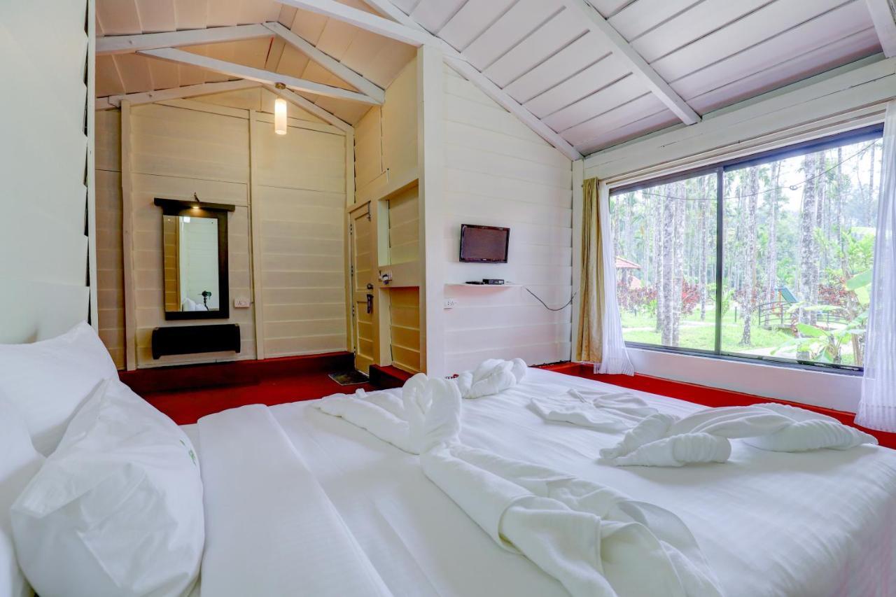 Ezzenza Areca Resort มาดิเครี ภายนอก รูปภาพ