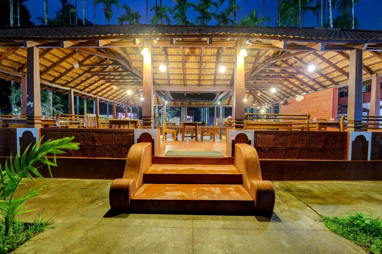 Ezzenza Areca Resort มาดิเครี ภายนอก รูปภาพ