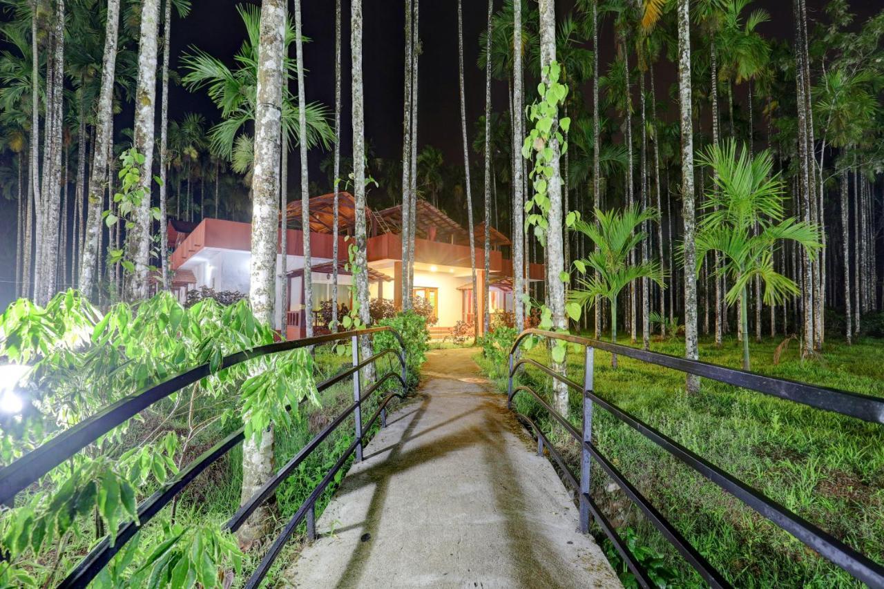 Ezzenza Areca Resort มาดิเครี ภายนอก รูปภาพ