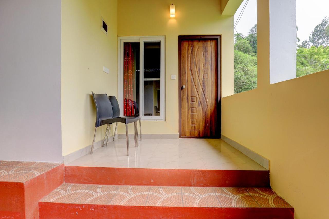 Ezzenza Areca Resort มาดิเครี ภายนอก รูปภาพ