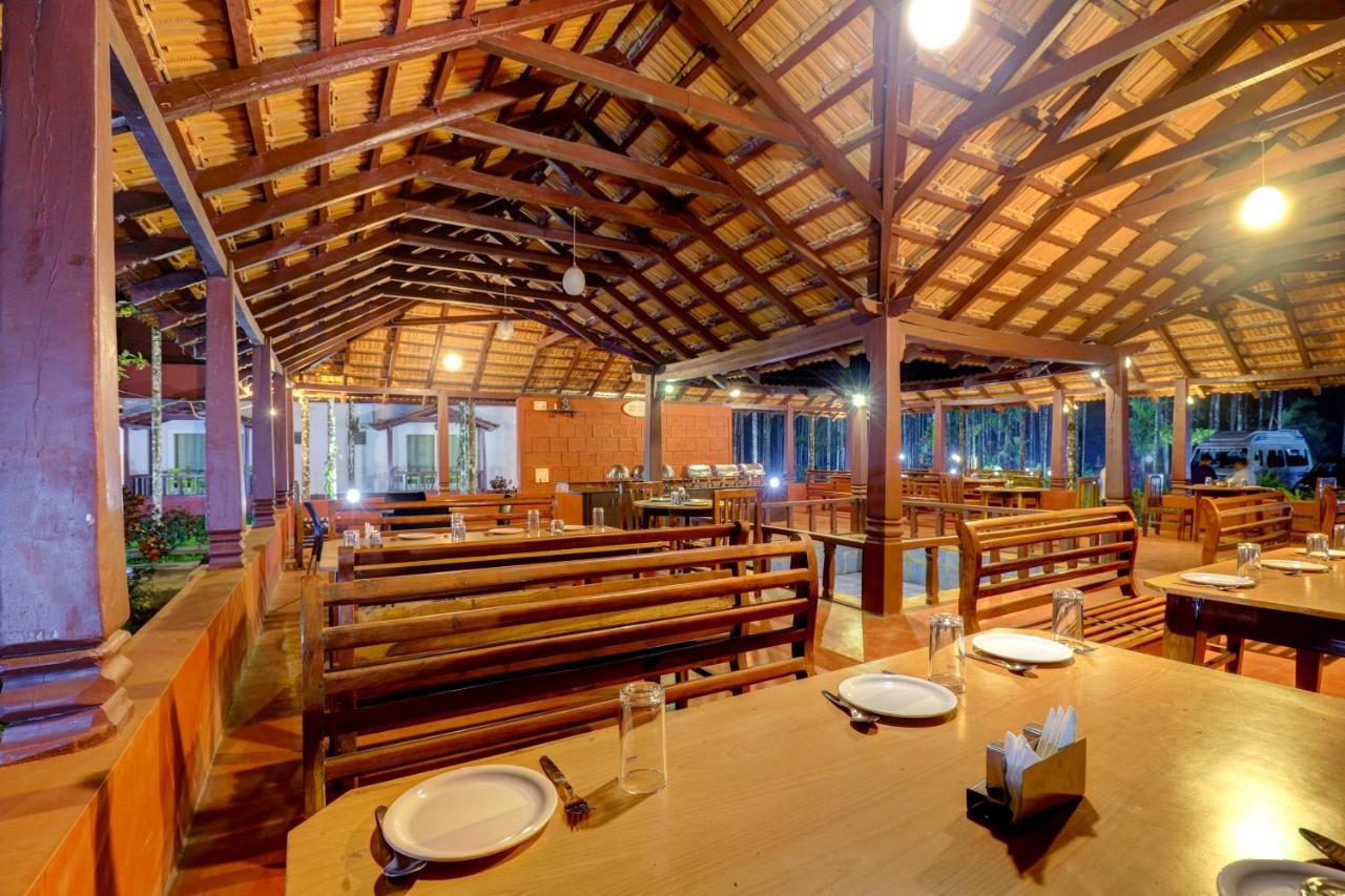 Ezzenza Areca Resort มาดิเครี ภายนอก รูปภาพ