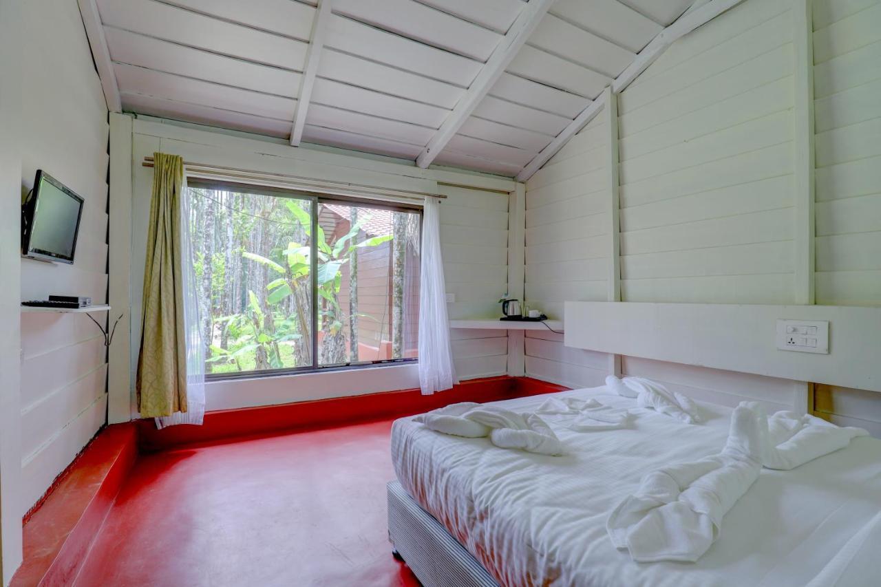 Ezzenza Areca Resort มาดิเครี ภายนอก รูปภาพ